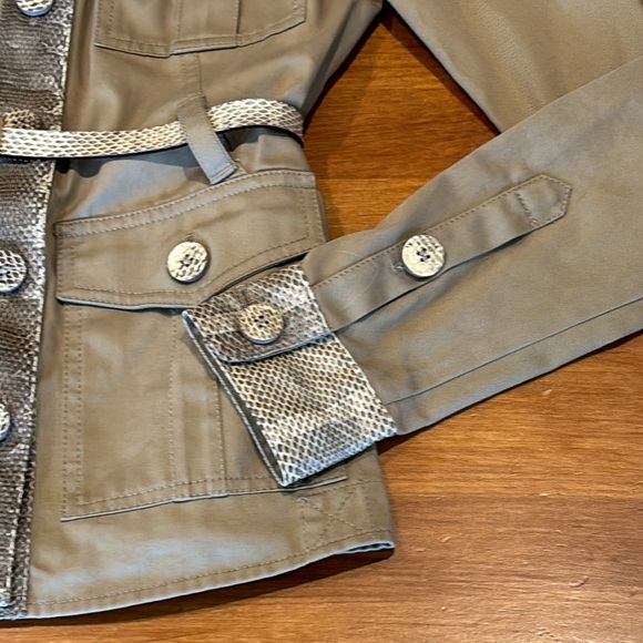 DOLCE & GABBANA RUNWAY COTTON & SNAKESKIN BELTED JACKET EUC SAFARI STYLE SZ S 38 - Picture 6 of 17